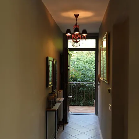 Wonderful Front Near Bellagio Apartment